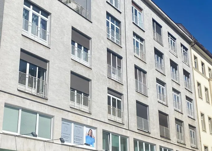 Modern In Historic Center Old Town Apartament